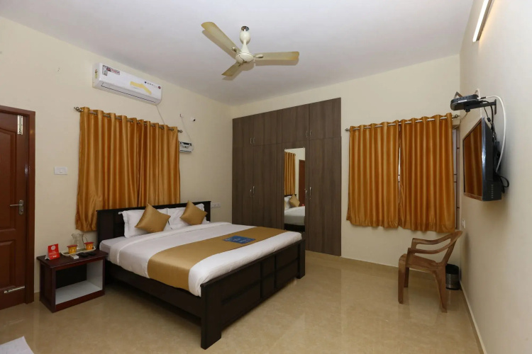 OYO 5287 Velachery