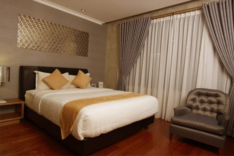 Sahati Hotel