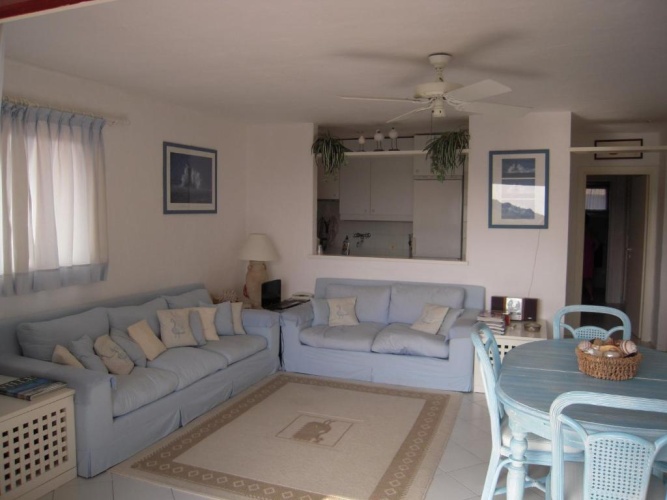 2 Bedrooms Apartment with pool view