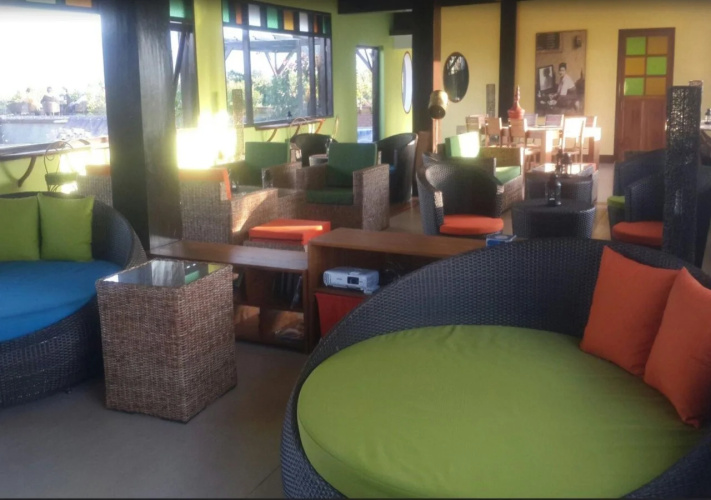 Thanakha Inle Hotel