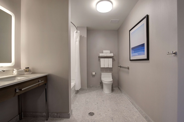 Hampton Inn by Hilton Montreal Downtown, QC photo 10