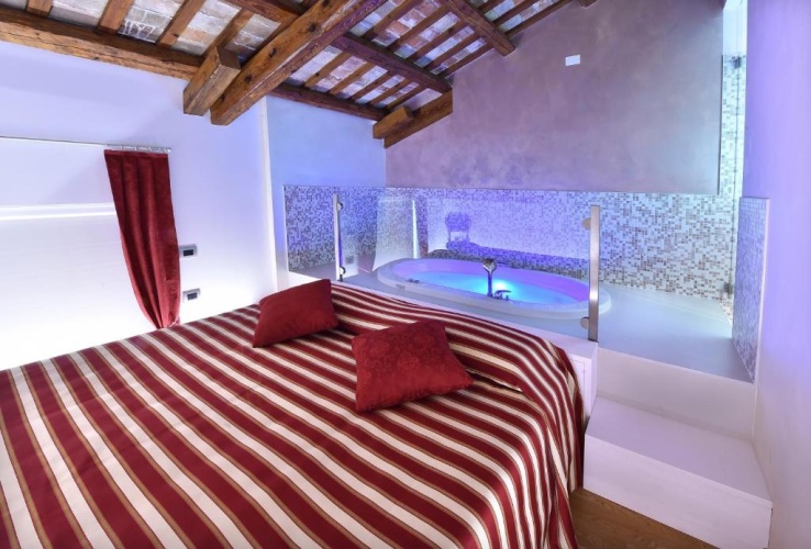 Suite with view