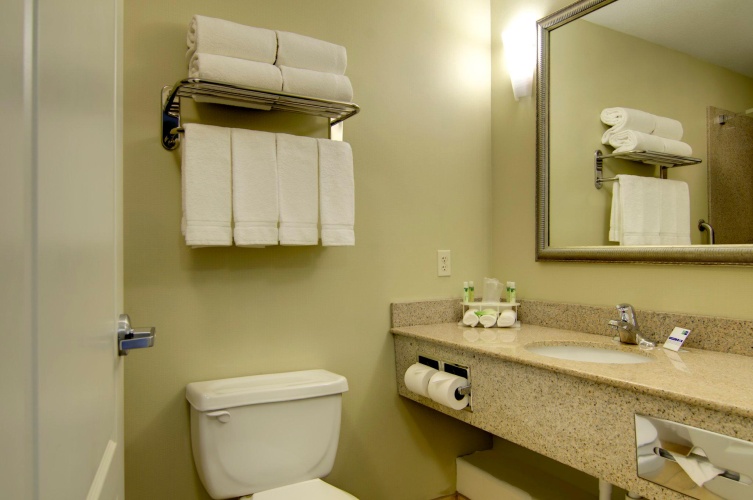 Quadruple Suite