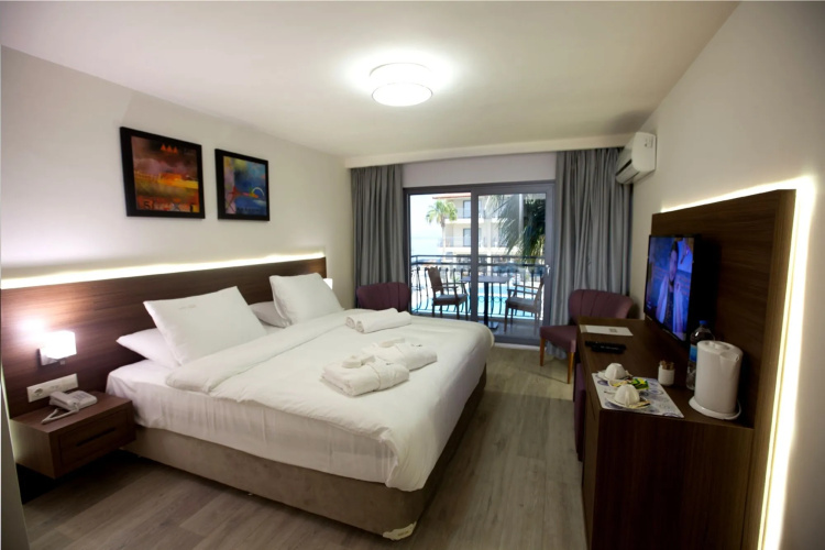 Neopol Hotel Deluxe