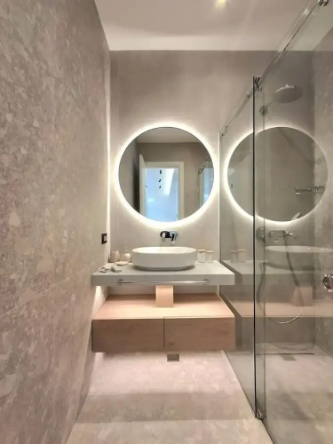 Onia Luxury Escape