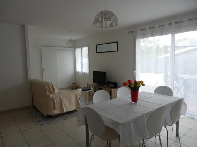 3 Bedrooms Cottage