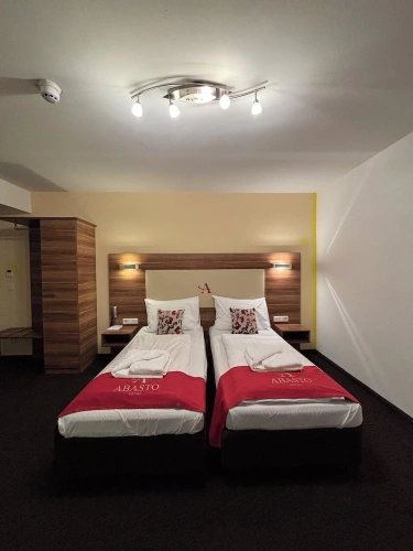 Standard Double Basement room