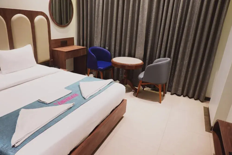 Vishram Executive Rooms