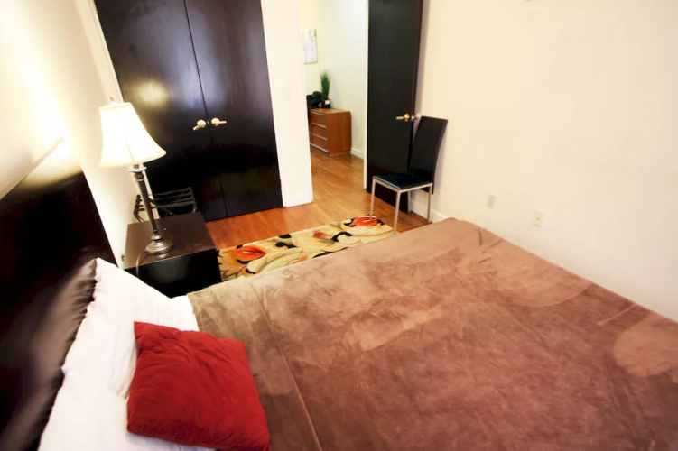Luxury Suites Lenox Ave