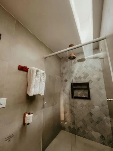 Deluxe Double Suite