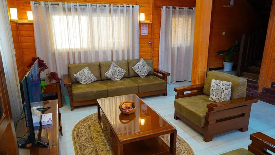 The Land Villas Ammaria