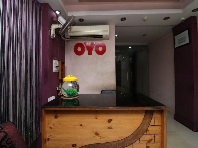 Oyo 27644 Cozycom