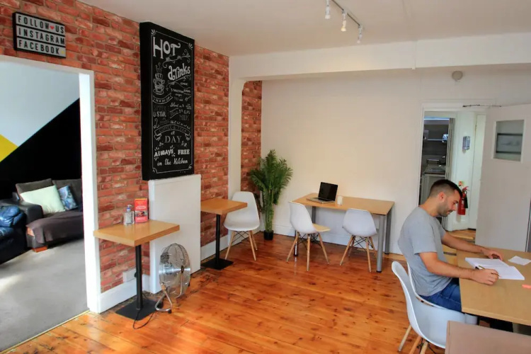 Central Backpackers