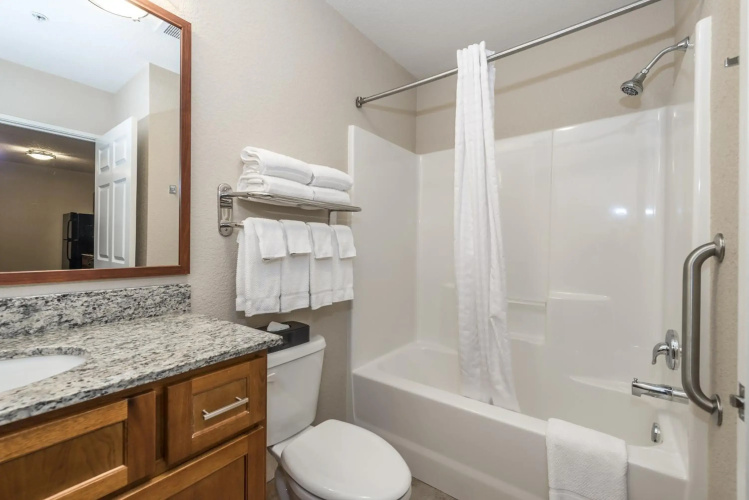 Candlewood Suites Burlington South by IHG