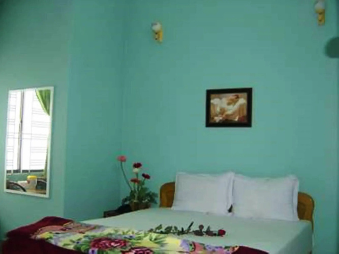 Phuong Thu Hotel
