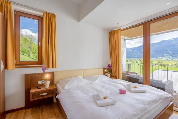 1 Bedroom Double Suite