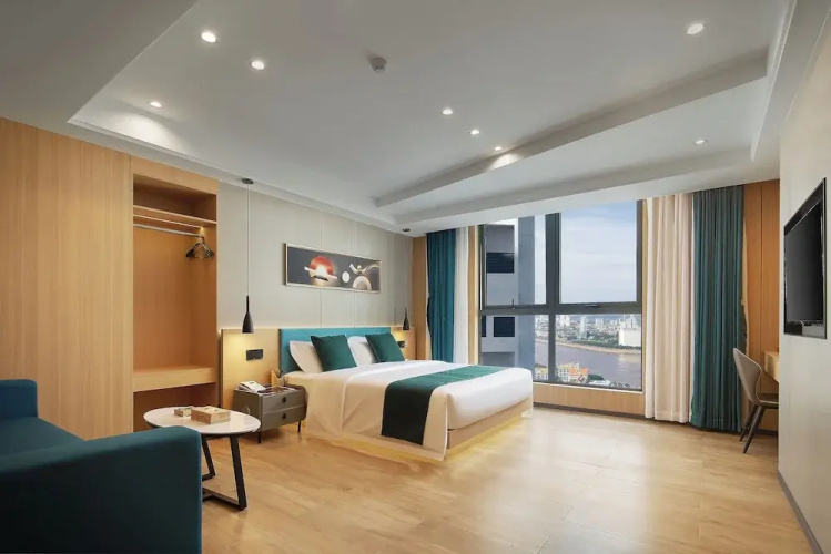 All In Light Luxury Hotel