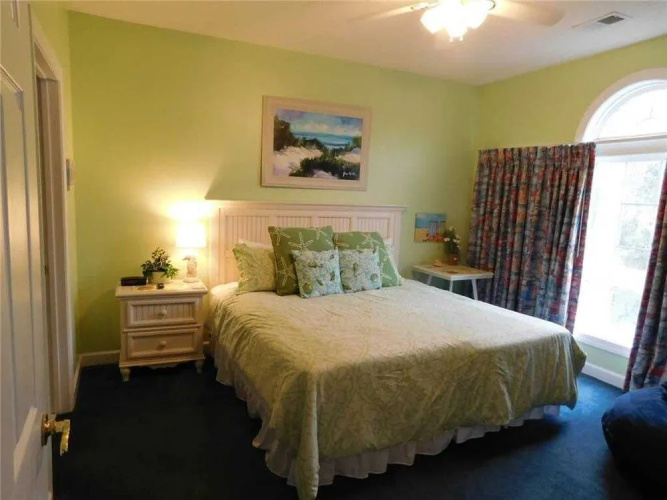 River Crossing #423 - 2 Br Condo