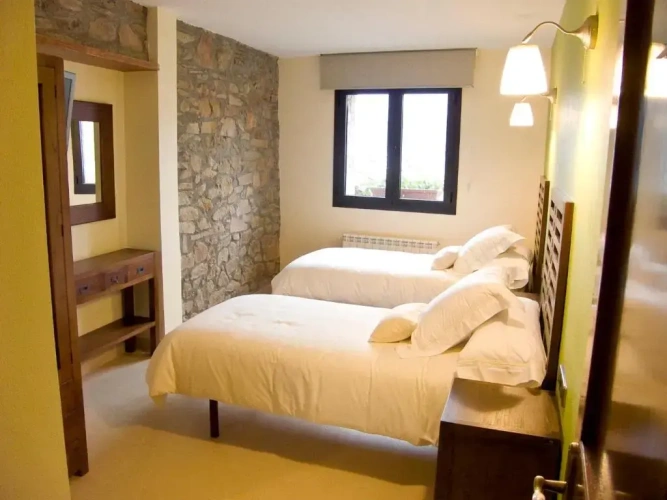 Standard Triple room with view