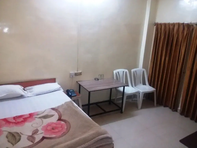 Hotel Aradhana Lodging