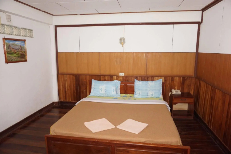 Champa Hotel