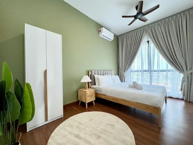 4 Bedrooms Comfort Apartment