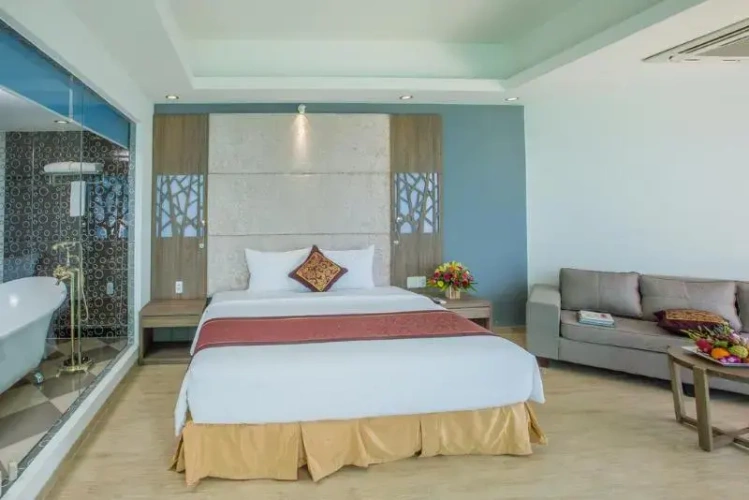 Standard Double room with balcony and with garden view