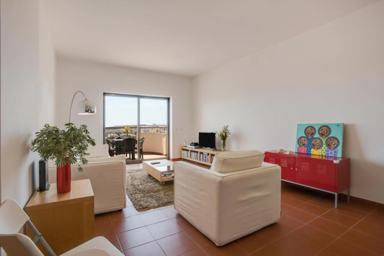 Meia Praia Beach Apartment