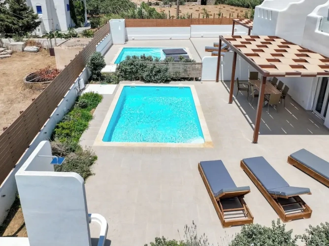 Deluxe Villa