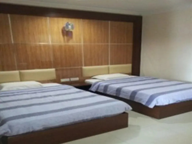 Admiral Hotel