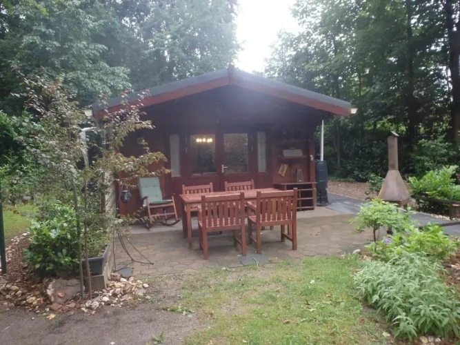 2 Bedrooms Chalet