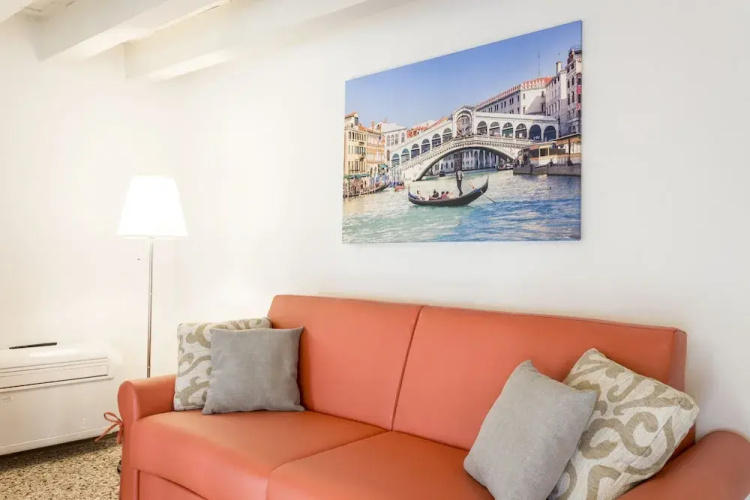 Rialto Corte dei Sansoni