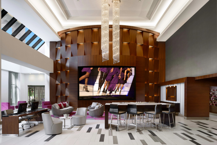 Hilton Woodland Hills/Los Angeles photo 33