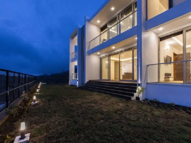 3 Bedrooms Villa