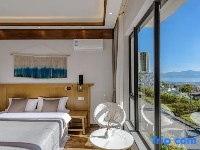 Standard room with view