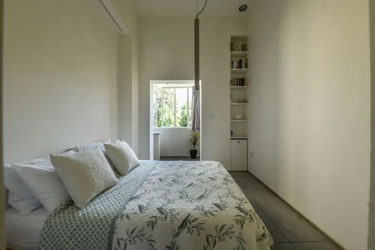 Modern & Bright 3BR apt with 2Balconies