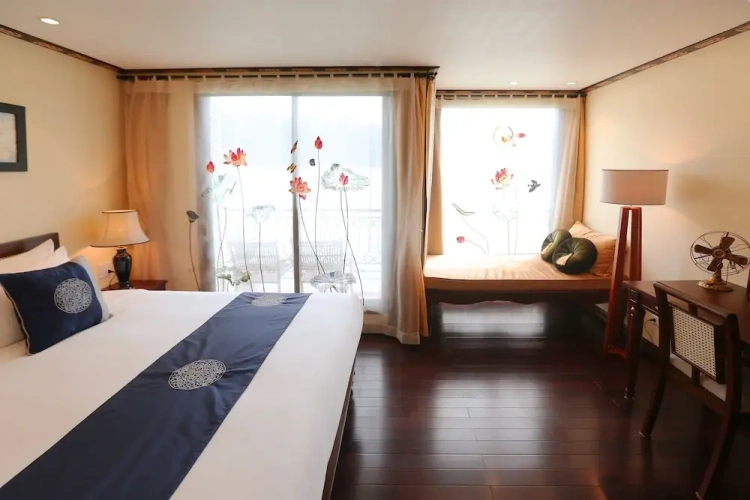 Junior Suite with balcony