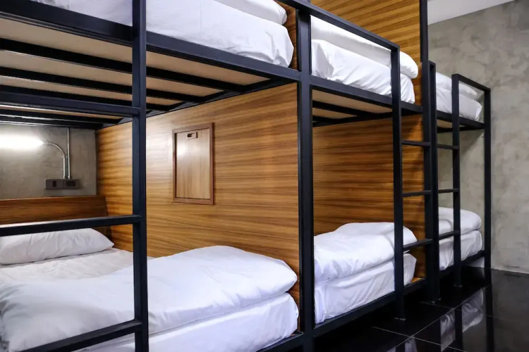 Baan Lung Poshtel - Hostel