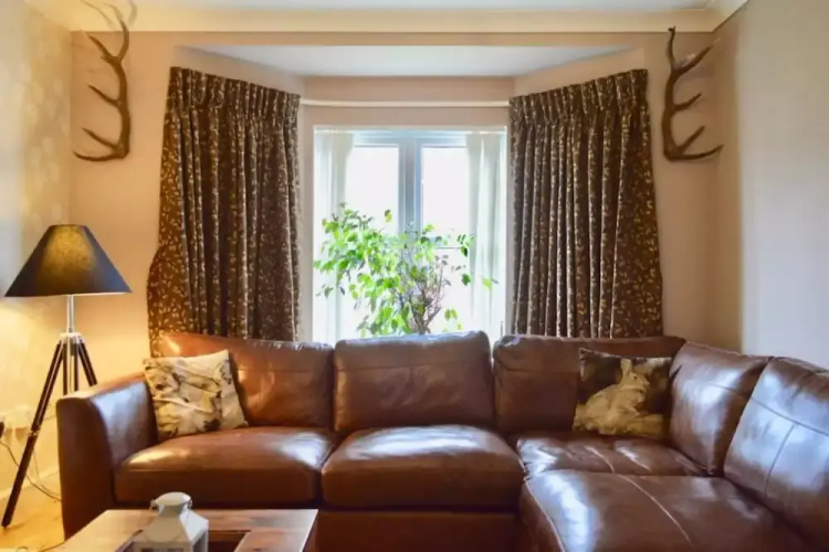 3 Bedroom House With Parking