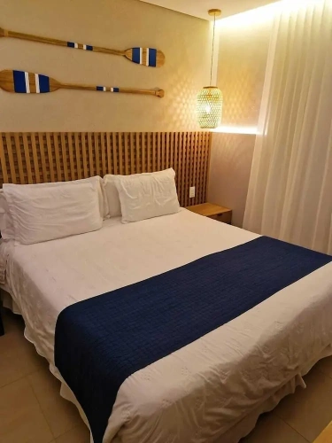 Deluxe Double room with partial view