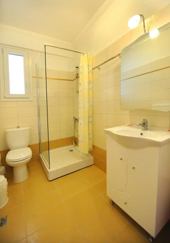 1 Bedroom Apartment with garden view