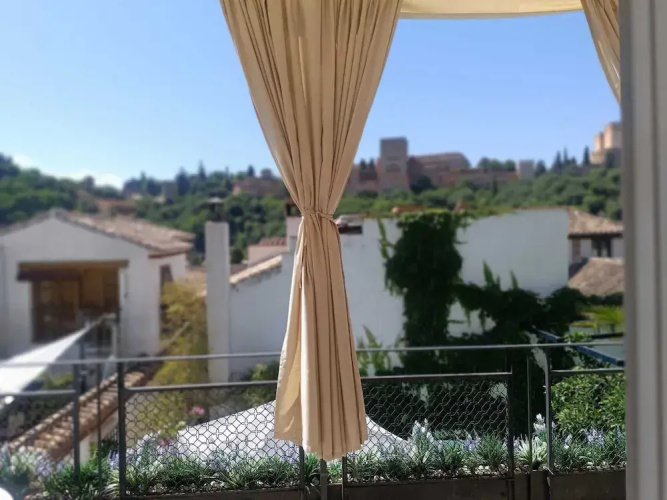 Suite Comares