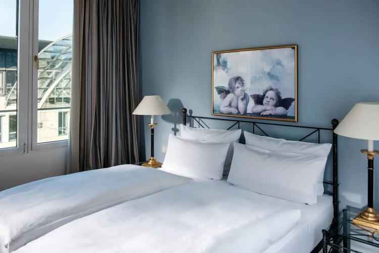 Hotel Elbflorenz Dresden