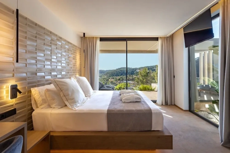 Deluxe Villa