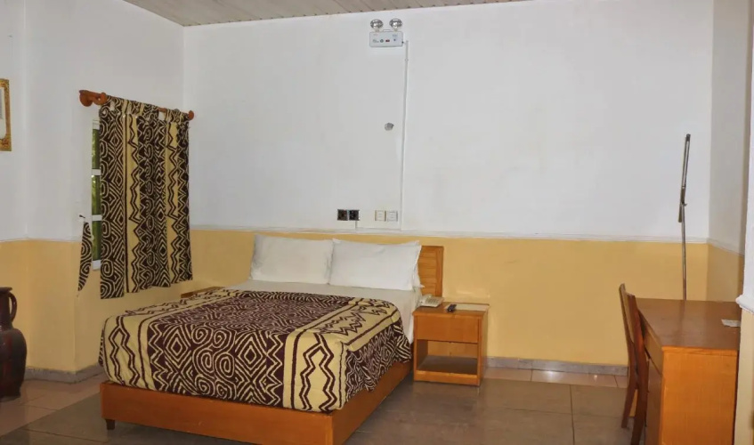 Jacaranda Suites