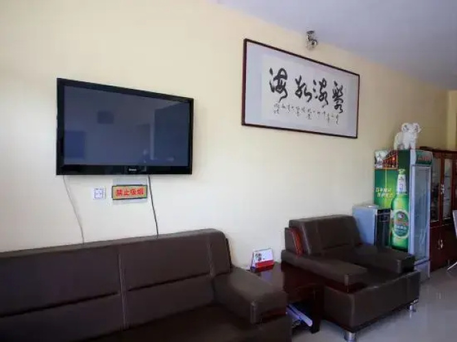 Longkou Junyue Hotel