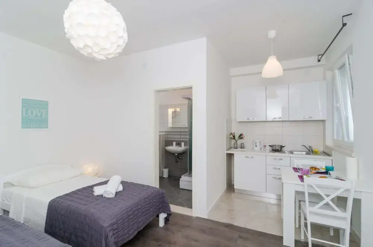 Cin & Co Central Apartments