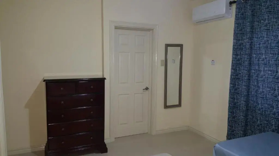 Apt 12, Executive Suites JA - Palms