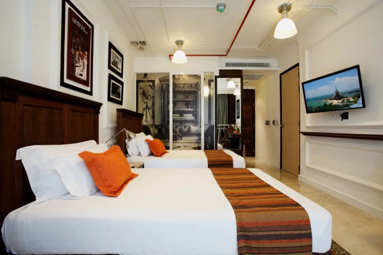 Pattaya Modus Beachfront Resort Over view