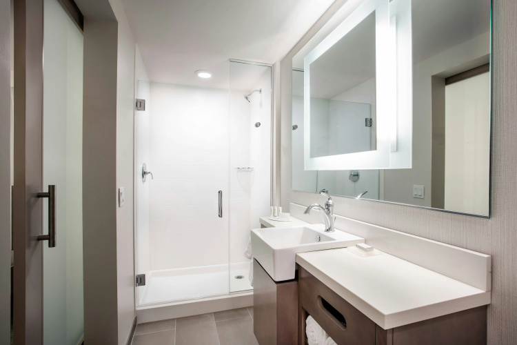Springhill Suites San Diego Downtown/Bayfront photo 10